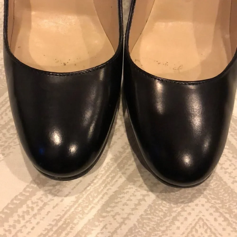 Michael Kors Black Round Toe Chunky Heels